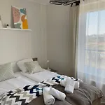 Szprotka شقة أوسترونيه مورسكية